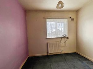 Bedroom- click for photo gallery